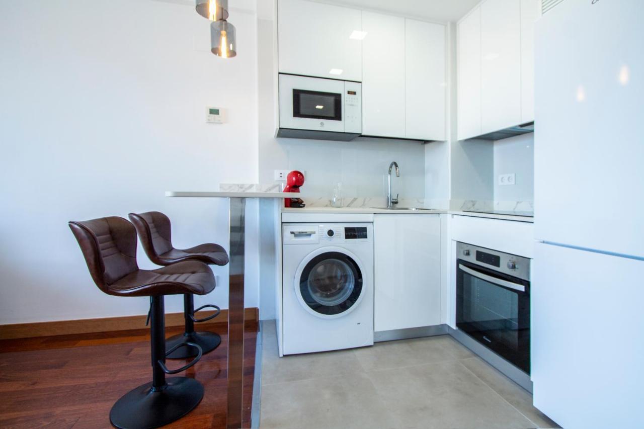 Apartamentos Castilla Luz Business Madrid Exterior foto